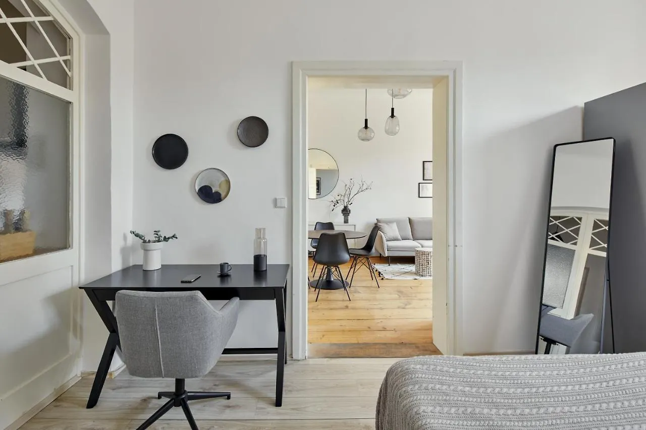 Contemporary Apartment On Old Town Square By Prague Days Czech Republic